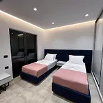 Azure Serenity 8 Апартаменты *
