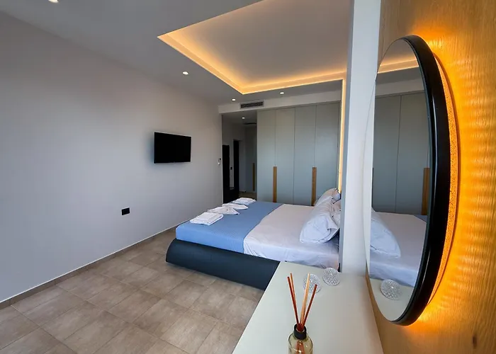 Azure Serenity 8 Apartment Sarandë