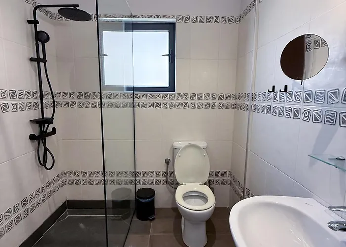 Azure Serenity 8 * Sarandë