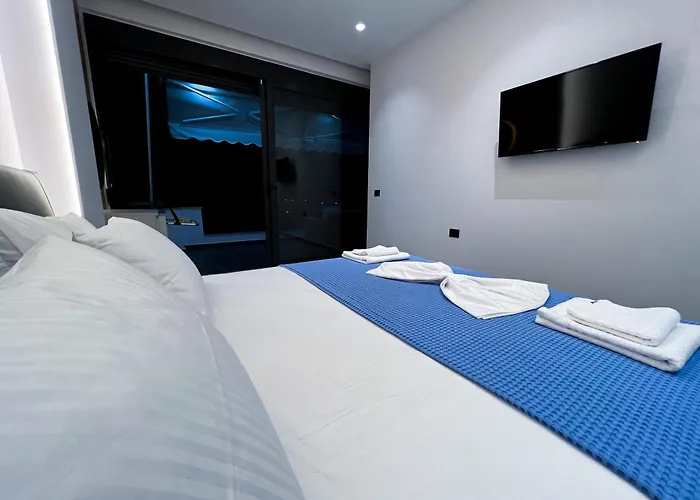 Azure Serenity 8 Apartment Sarandë