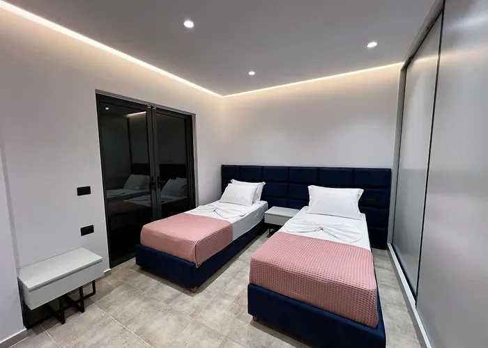 Azure Serenity 8 Apartment *